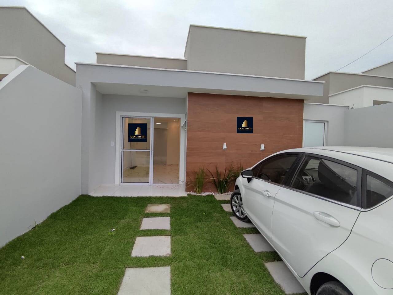 #885990128 - Casa para Venda em Feira de Santana - BA