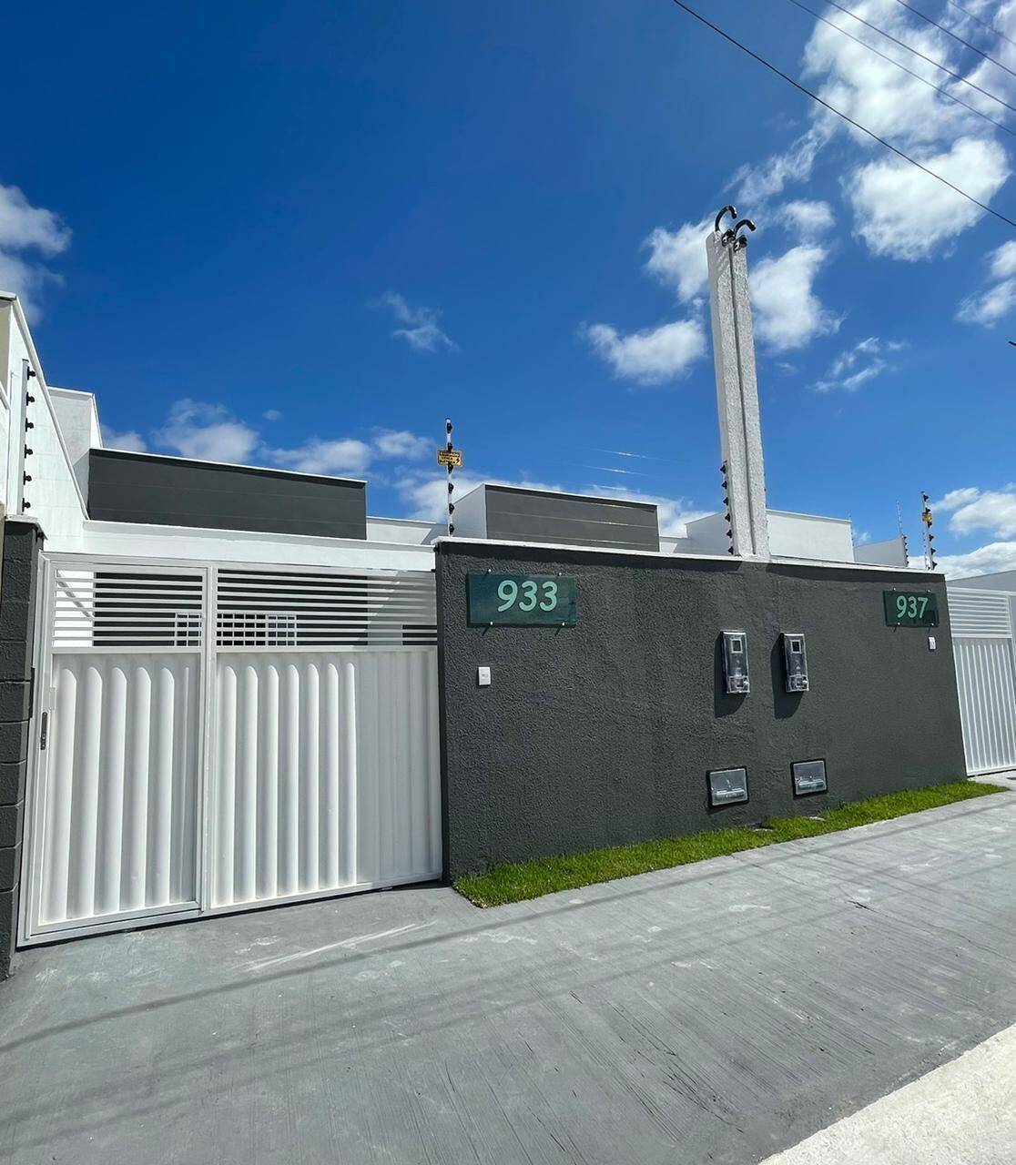 #886599874 - Casa para Venda em Feira de Santana - BA