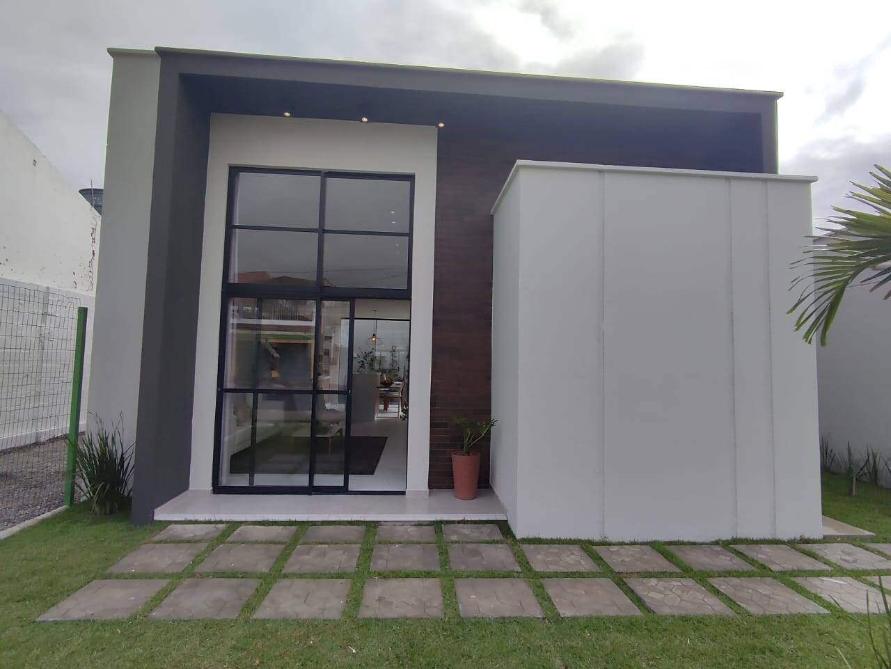 #96 - Casa para Lançamento em Feira de Santana - BA