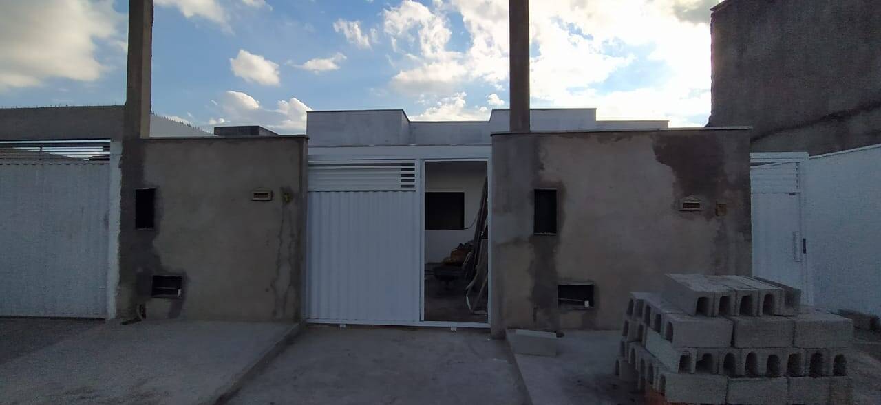 #903028156 - Casa para Venda em Feira de Santana - BA