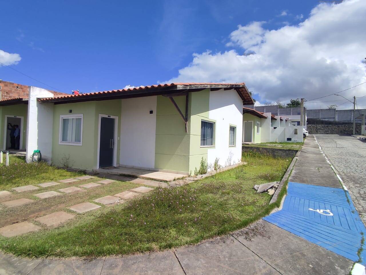 #757788789 - Casa para Venda em Feira de Santana - BA