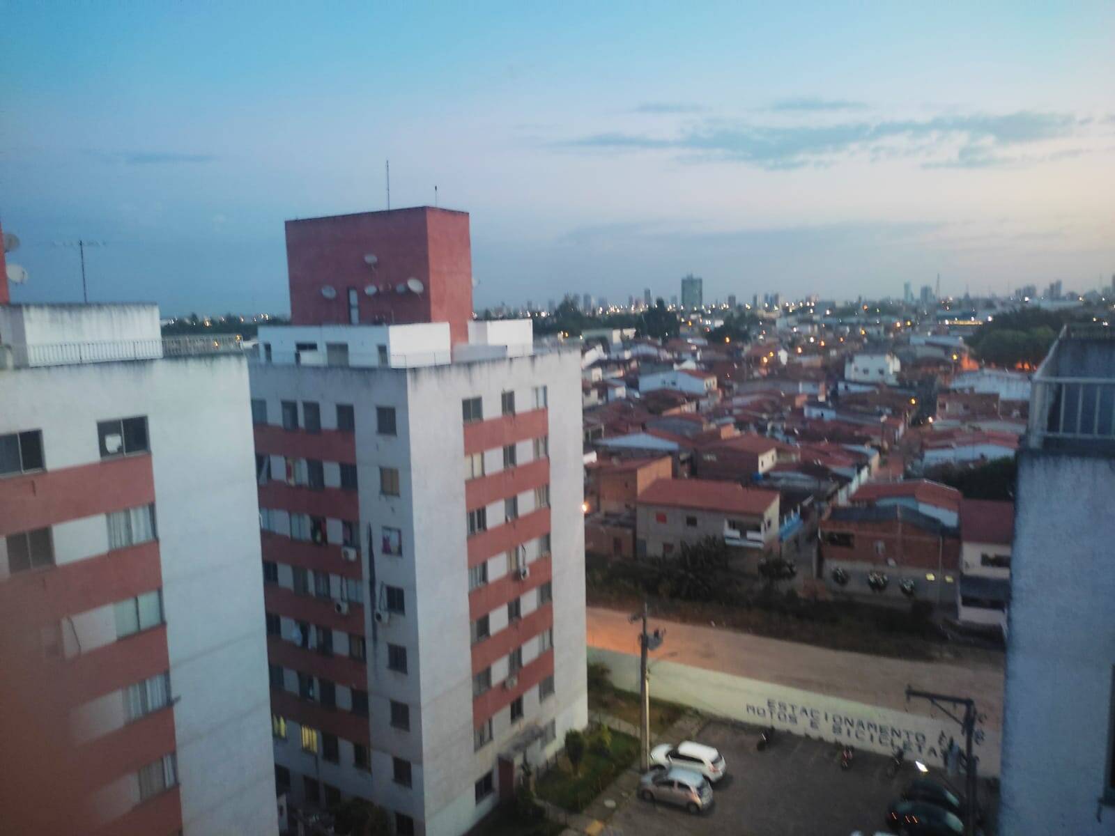 #946725280 - Apartamento para Locação em Feira de Santana - BA