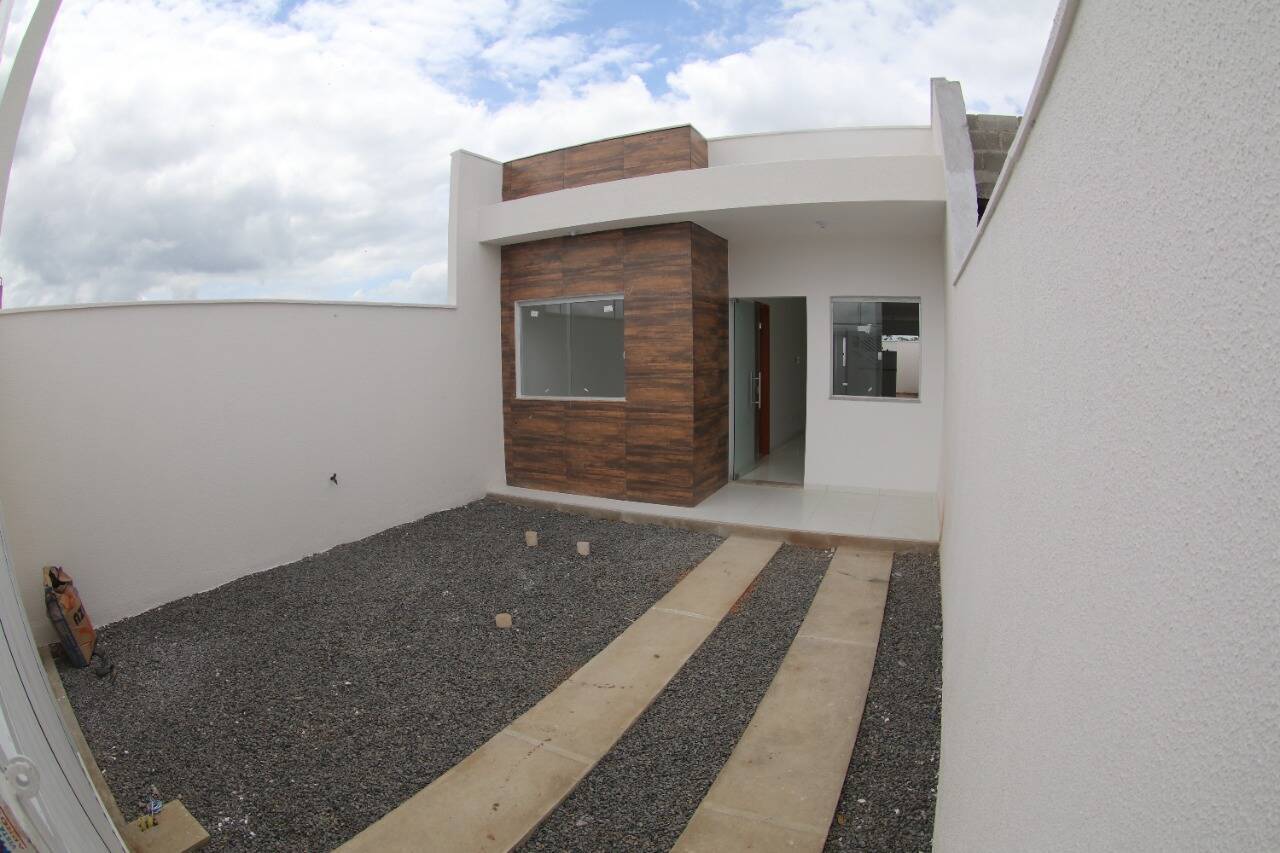 #268 - Casa para Venda em Feira de Santana - BA