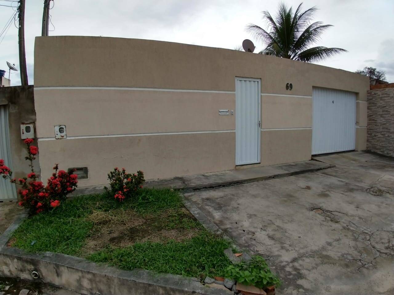 #295 - Casa para Venda em Feira de Santana - BA