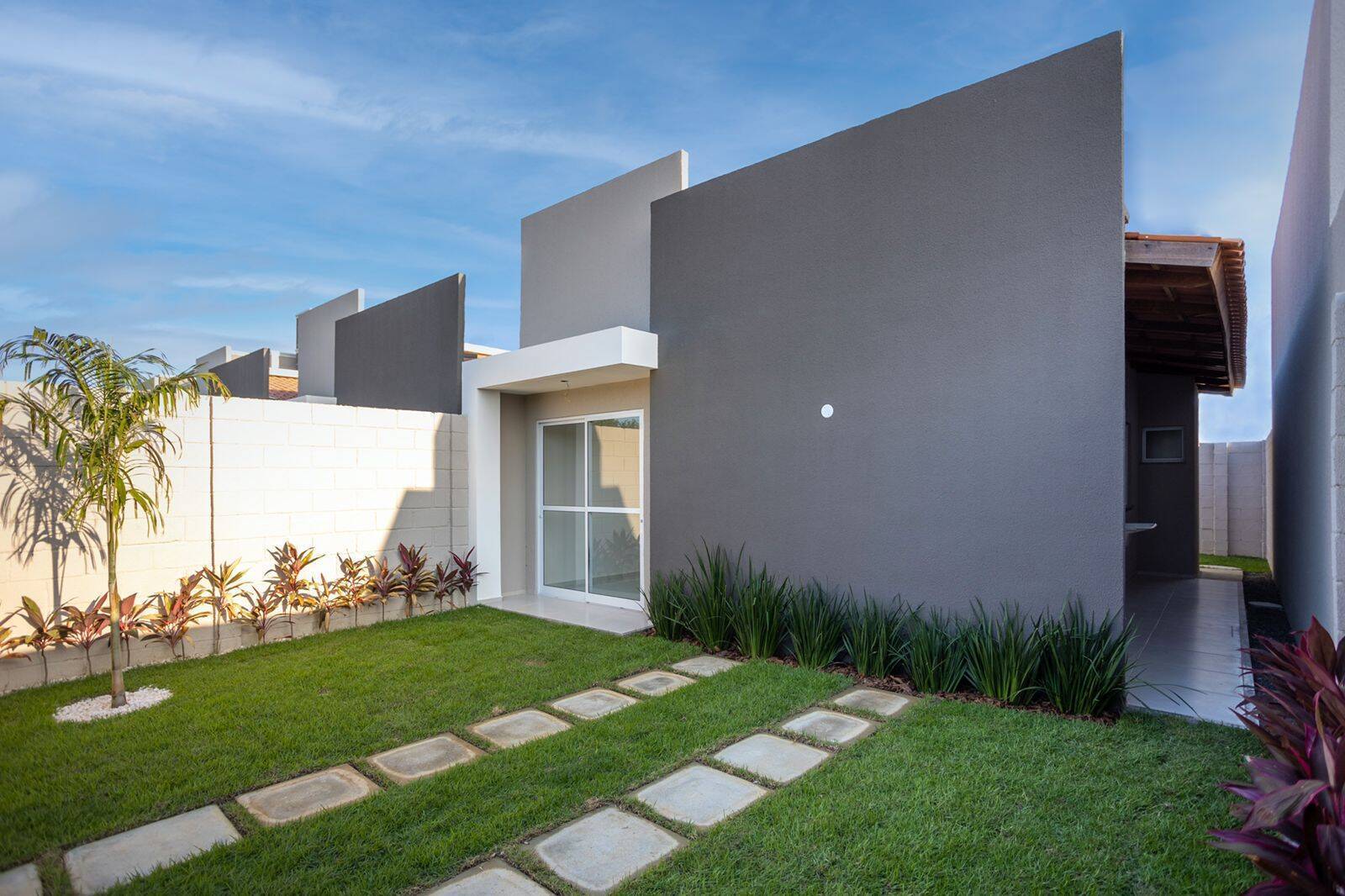 #309 - Casa para Venda em Feira de Santana - BA