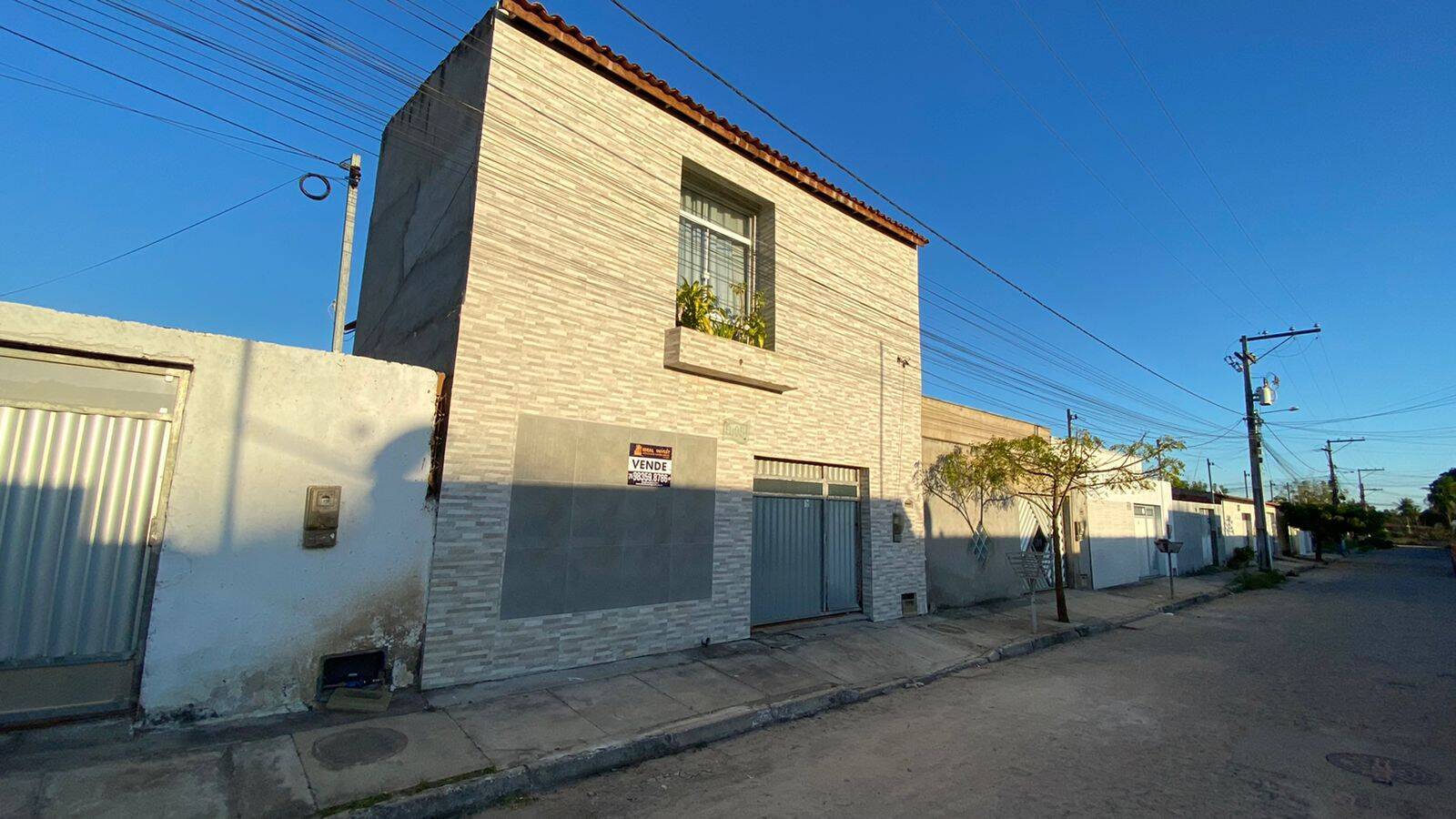 #336 - Casa para Venda em Feira de Santana - BA
