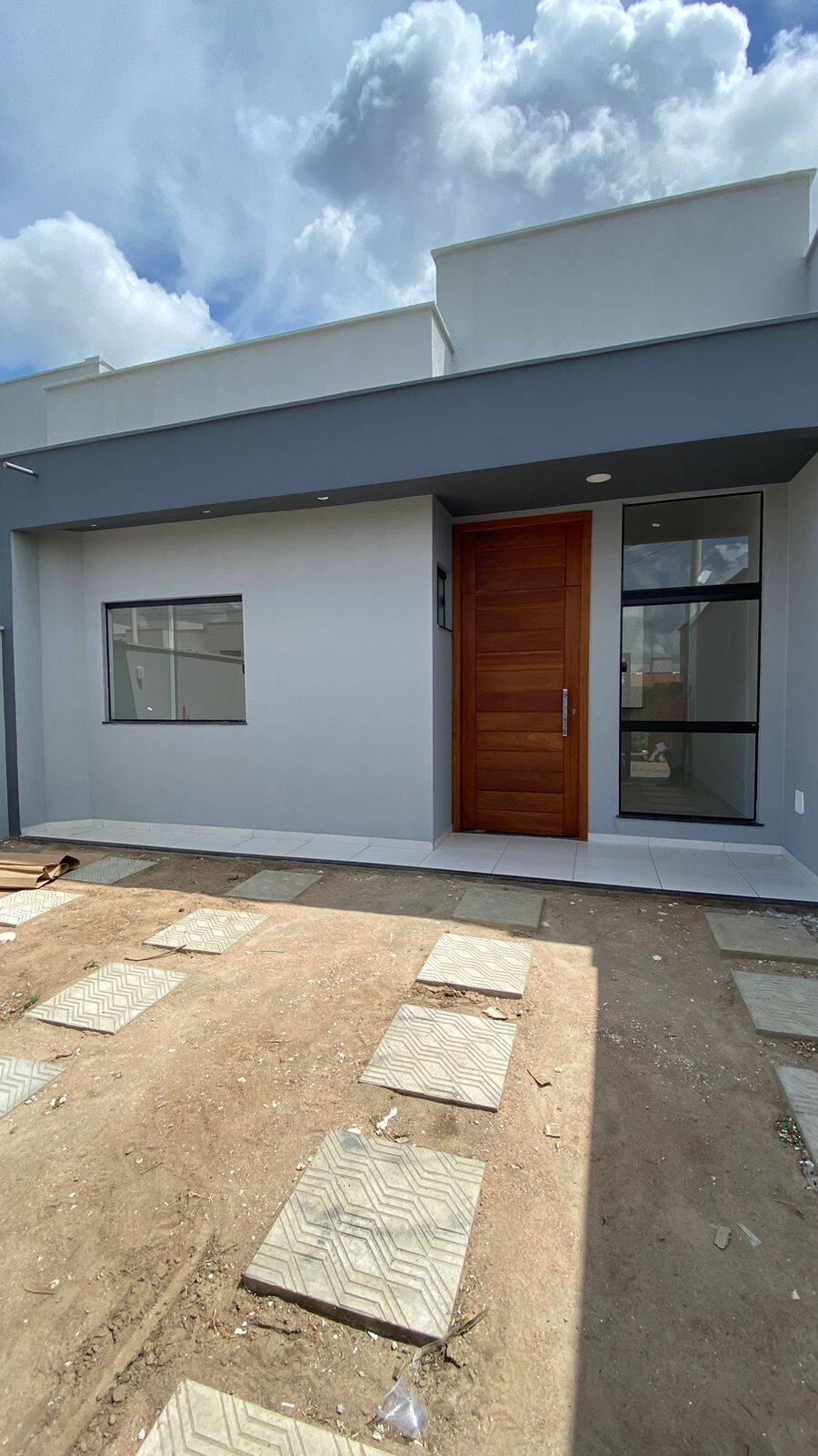 #355 - Casa para Venda em Feira de Santana - BA