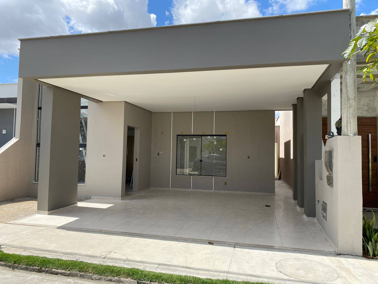 #367 - Casa para Venda em Feira de Santana - BA