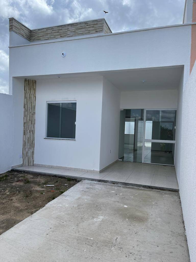 #434 - Casa para Venda em Feira de Santana - BA