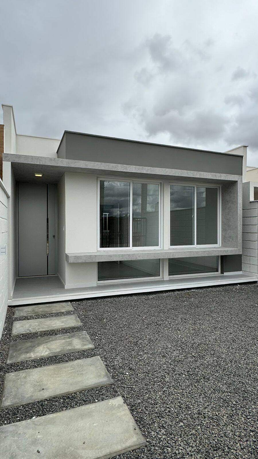 #440 - Casa para Venda em Feira de Santana - BA