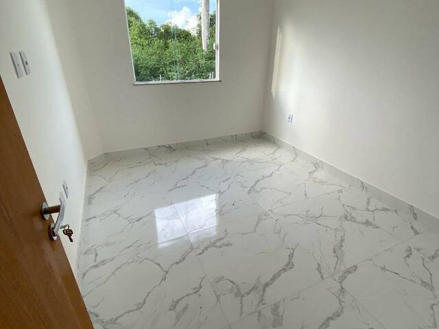 Casa para Venda em Feira de Santana - 4