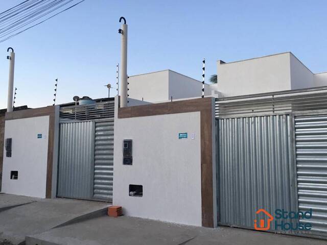 #79 - Casa para Venda em Feira de Santana - BA