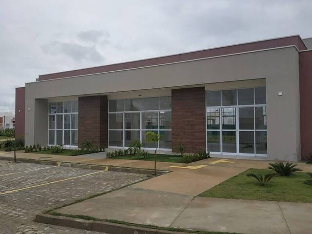 Casa para Venda em Feira de Santana - 2