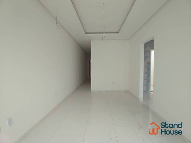 Casa para Venda em Feira de Santana - 3