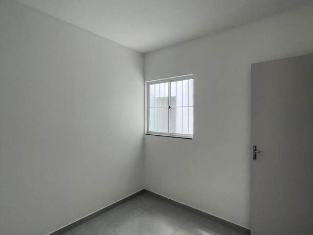 Casa para Venda em Feira de Santana - 5