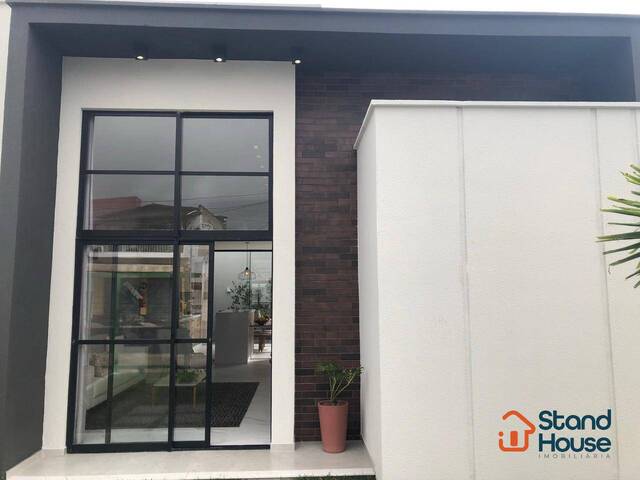 Casa para Lançamento em Feira de Santana - 2