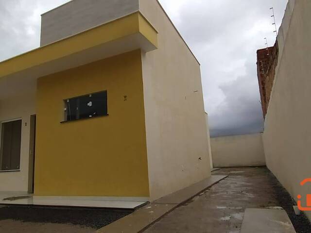 Casa para Venda em Feira de Santana - 4