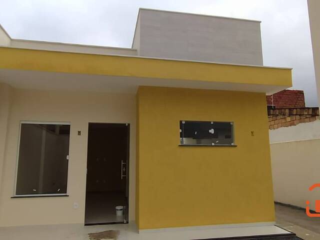 Casa para Venda em Feira de Santana - 3