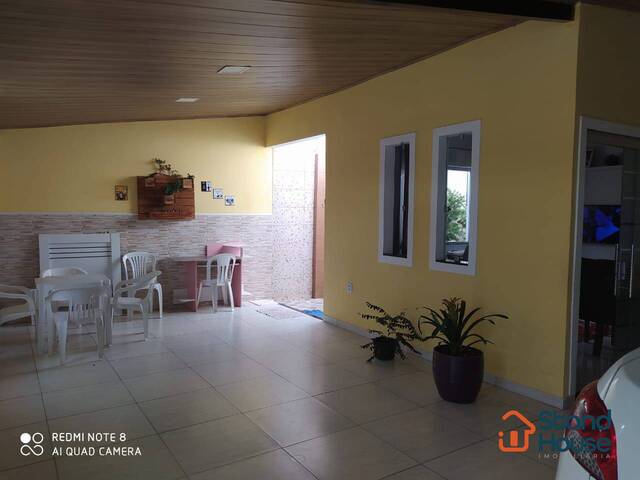 Casa para Venda em Feira de Santana - 3