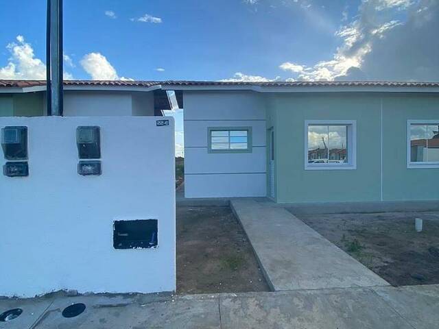 Casa para Venda em Feira de Santana - 3