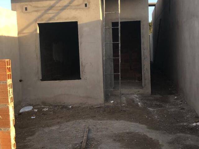 Casa para Venda em Feira de Santana - 4