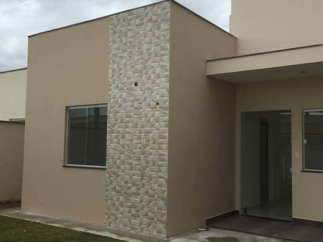 Casa para Venda em Feira de Santana - 3