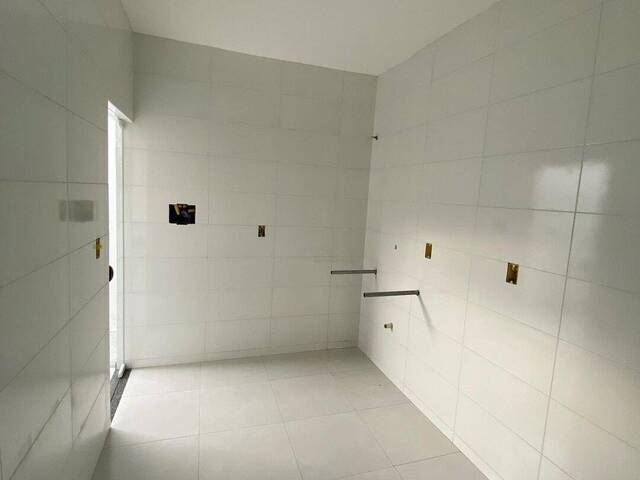 Casa para Venda em Feira de Santana - 5