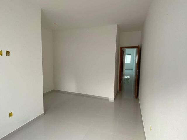 Casa para Venda em Feira de Santana - 4