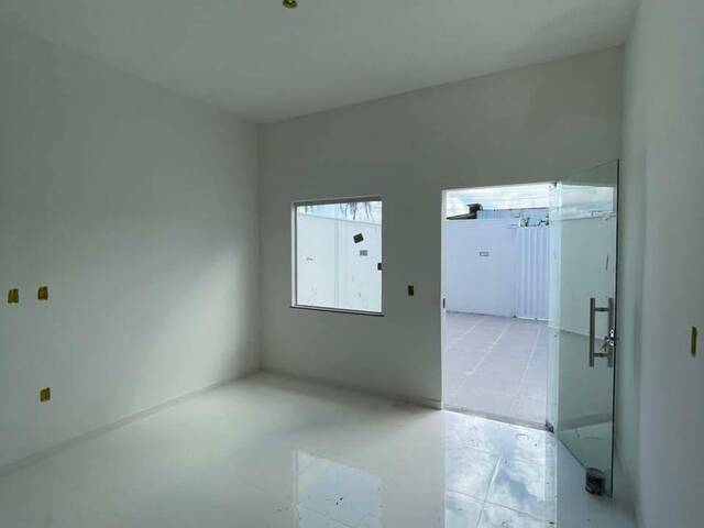 Casa para Venda em Feira de Santana - 4