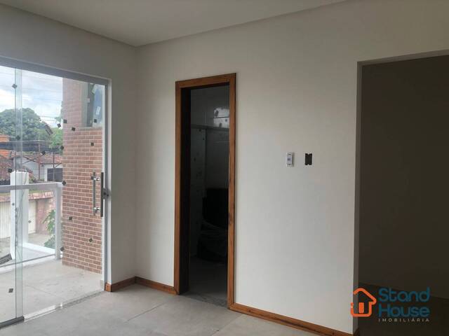 #919490449 - Casa para Venda em Feira de Santana - BA