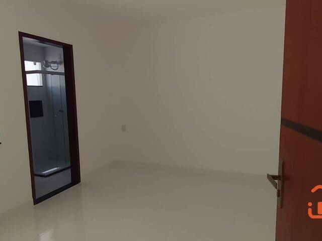 Casa para Venda em Feira de Santana - 5