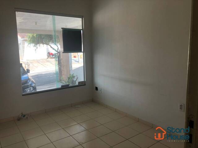 Casa para Venda em Feira de Santana - 3