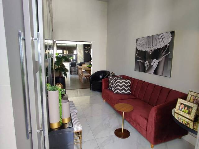 Casa para Venda em Feira de Santana - 3