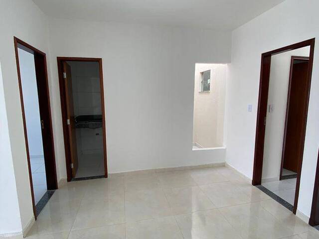 Casa para Venda em Feira de Santana - 5