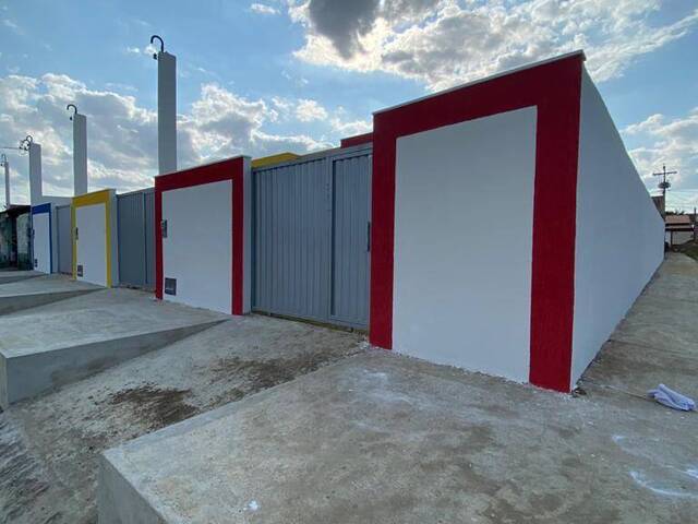 #946507903 - Casa para Venda em Feira de Santana - BA