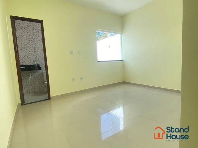 Casa para Venda em Feira de Santana - 4