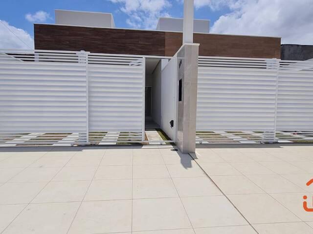 Casa para Venda em Feira de Santana - 3