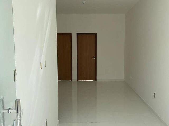 Casa para Venda em Feira de Santana - 3