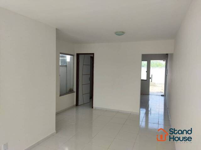 Casa para Venda em Feira de Santana - 3