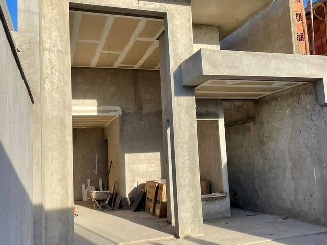 Casa para Venda em Feira de Santana - 4