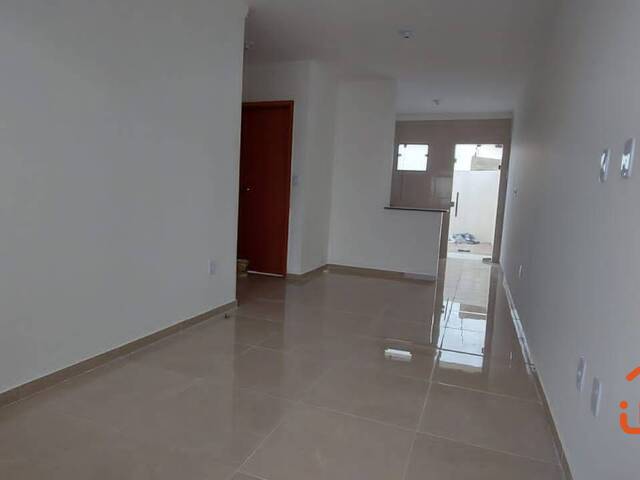 #1001654797 - Casa para Venda em Feira de Santana - BA