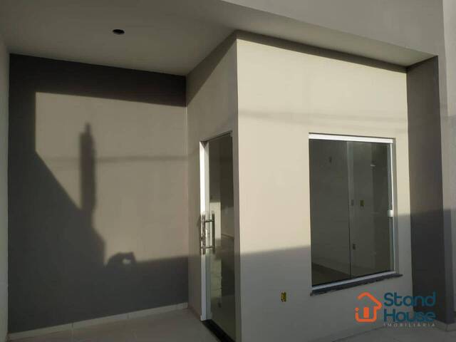 Casa para Venda em Feira de Santana - 2