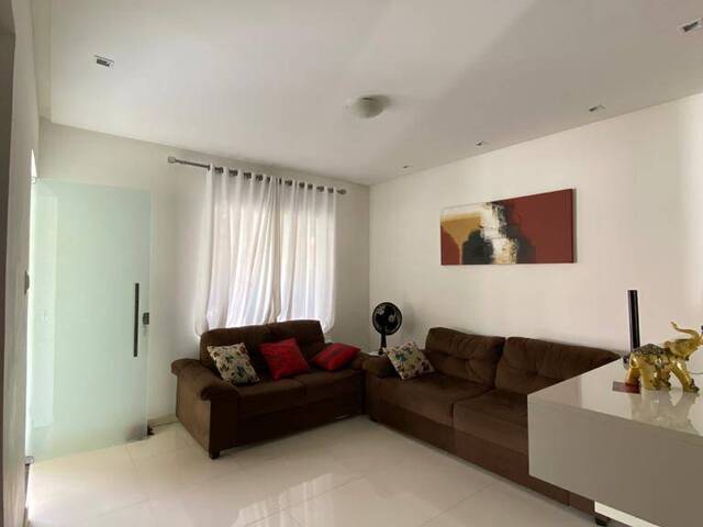 Casa para Venda em Feira de Santana - 3