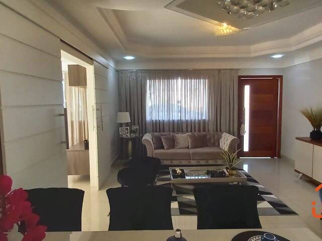 Casa para Venda em Feira de Santana - 4