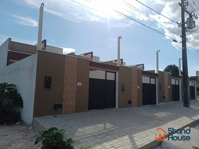 Casa para Venda em Feira de Santana - 3