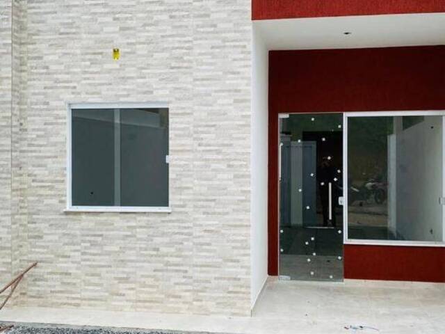 #1017050406 - Casa para Venda em Feira de Santana - BA