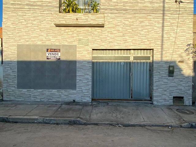 #336 - Casa para Venda em Feira de Santana - BA - 2
