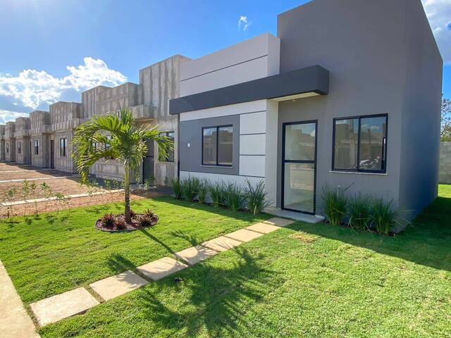 Casa para Venda em Feira de Santana - 3