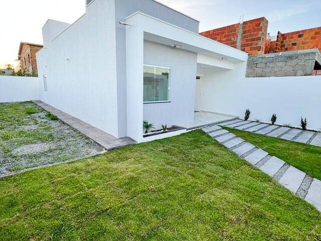 Casa para Venda em Feira de Santana - 3