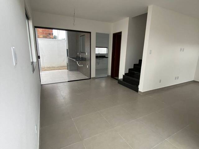 Duplex para Venda em Feira de Santana - 3